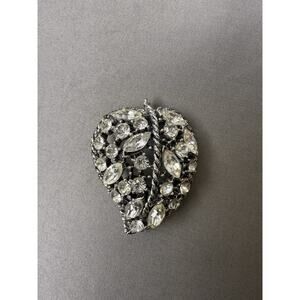 Vintage Signed Weiss Leaf With Clear Rhinestone Brooch Rare Silver Tone